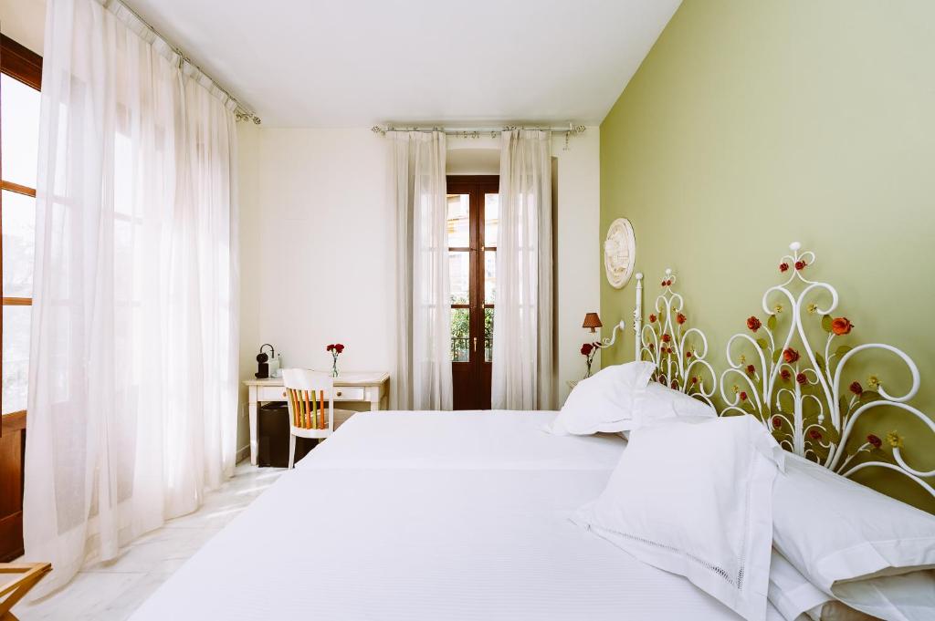 Basic Hotel Doña Manuela