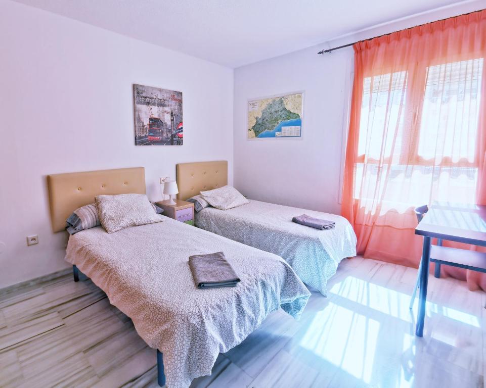 Neptuno Apartment: Sun, Beach And Relax In Huelin