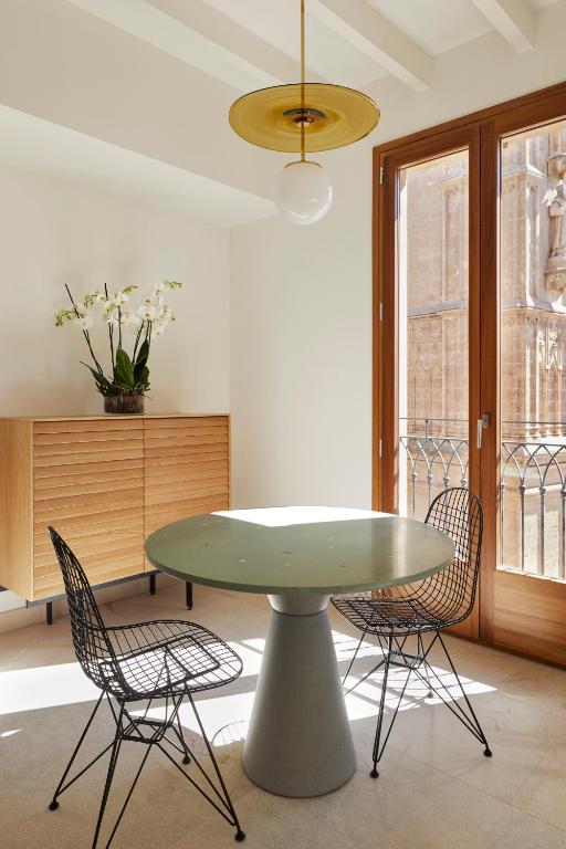 Vila Damunt Suites