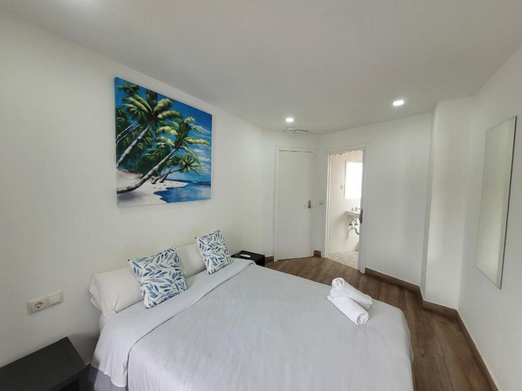 Ayz Elcano – Auto Check-In Property