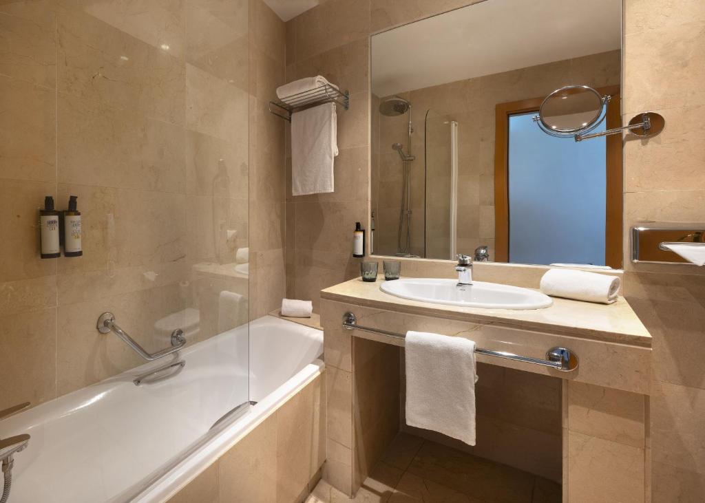 Hotel Málaga Alameda Centro Affiliated By Meliá