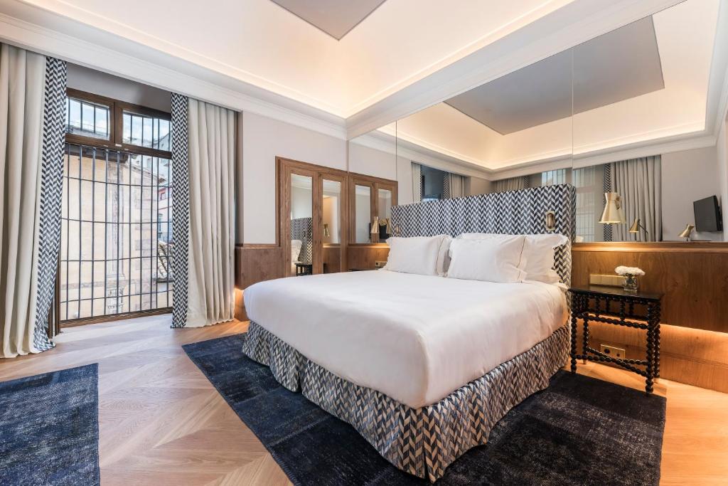 Palacio Solecio, A Small Luxury Hotel Of The World