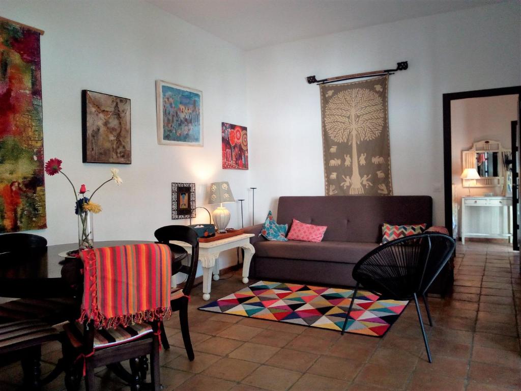 Patio Del Limonero