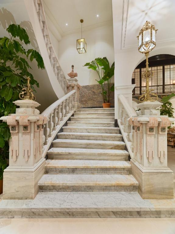 H10 Palacio Colomera