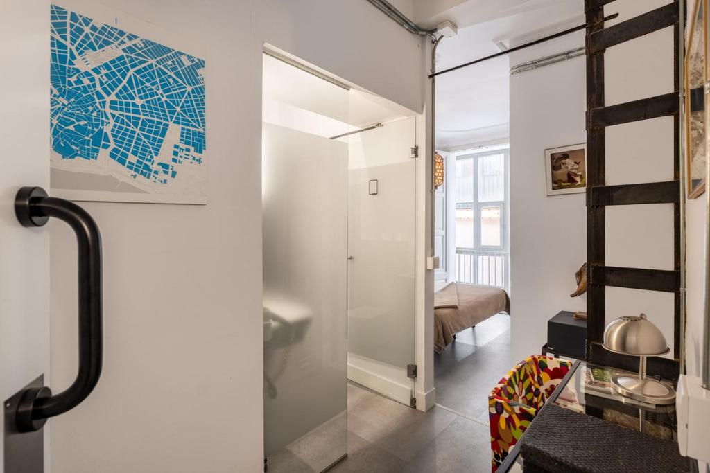 Antiguo Brondo Selfcheck-In Smart Rooms