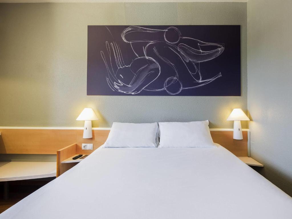 Ibis Granada
