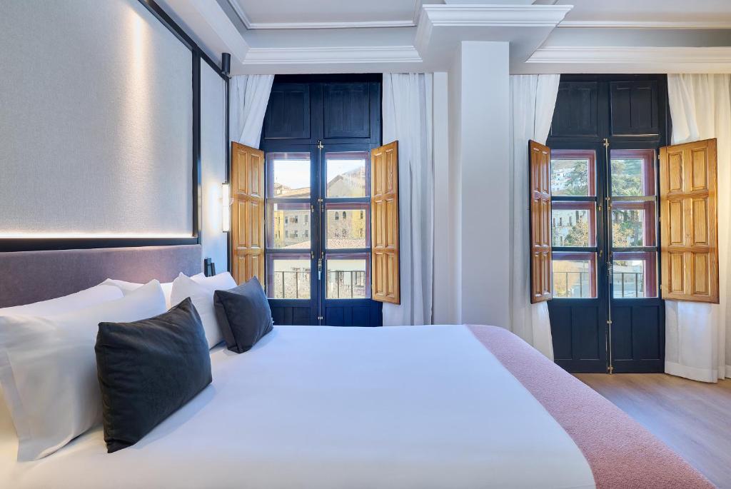 Hotel Exe Triunfo