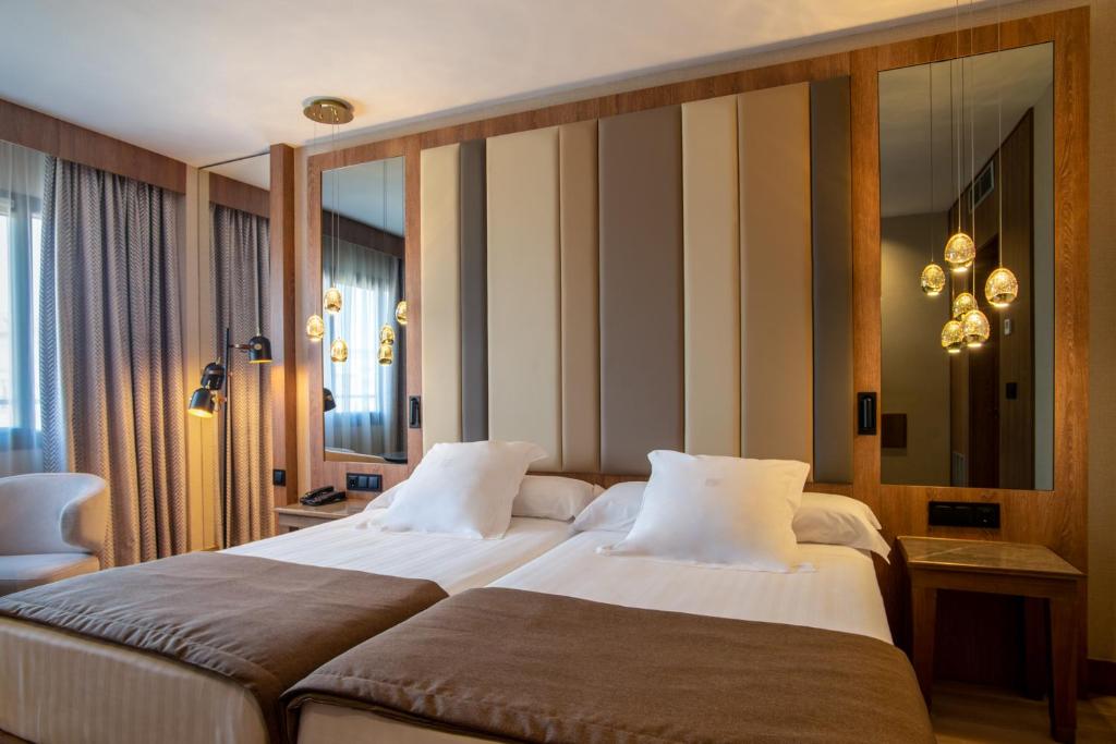 Hotel Granada Center